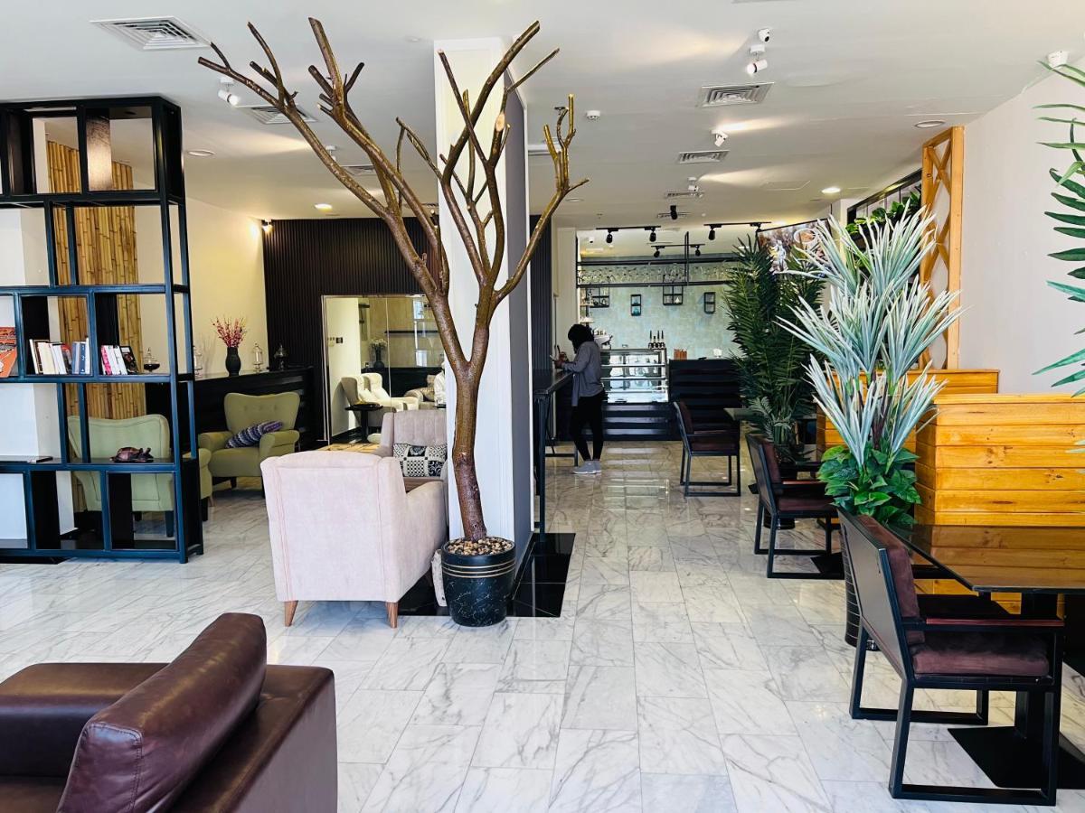 Golden Crown Hotel Alseeb Muscat エクステリア 写真